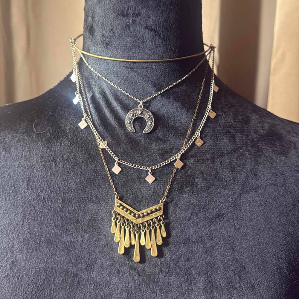 True Craft layered Choker